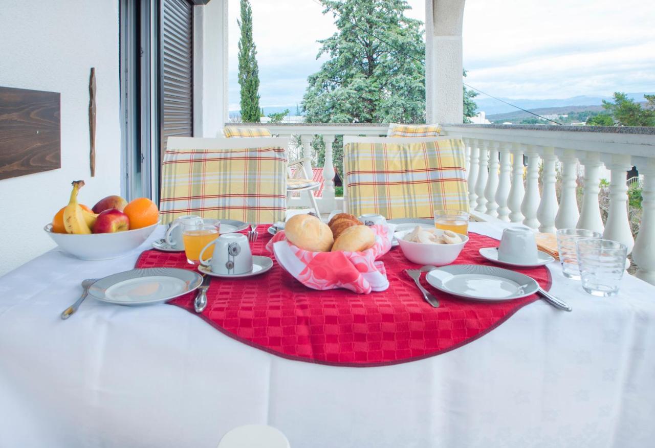 Apartman Karmelic *