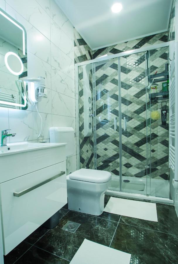 Apartment Karmelic *